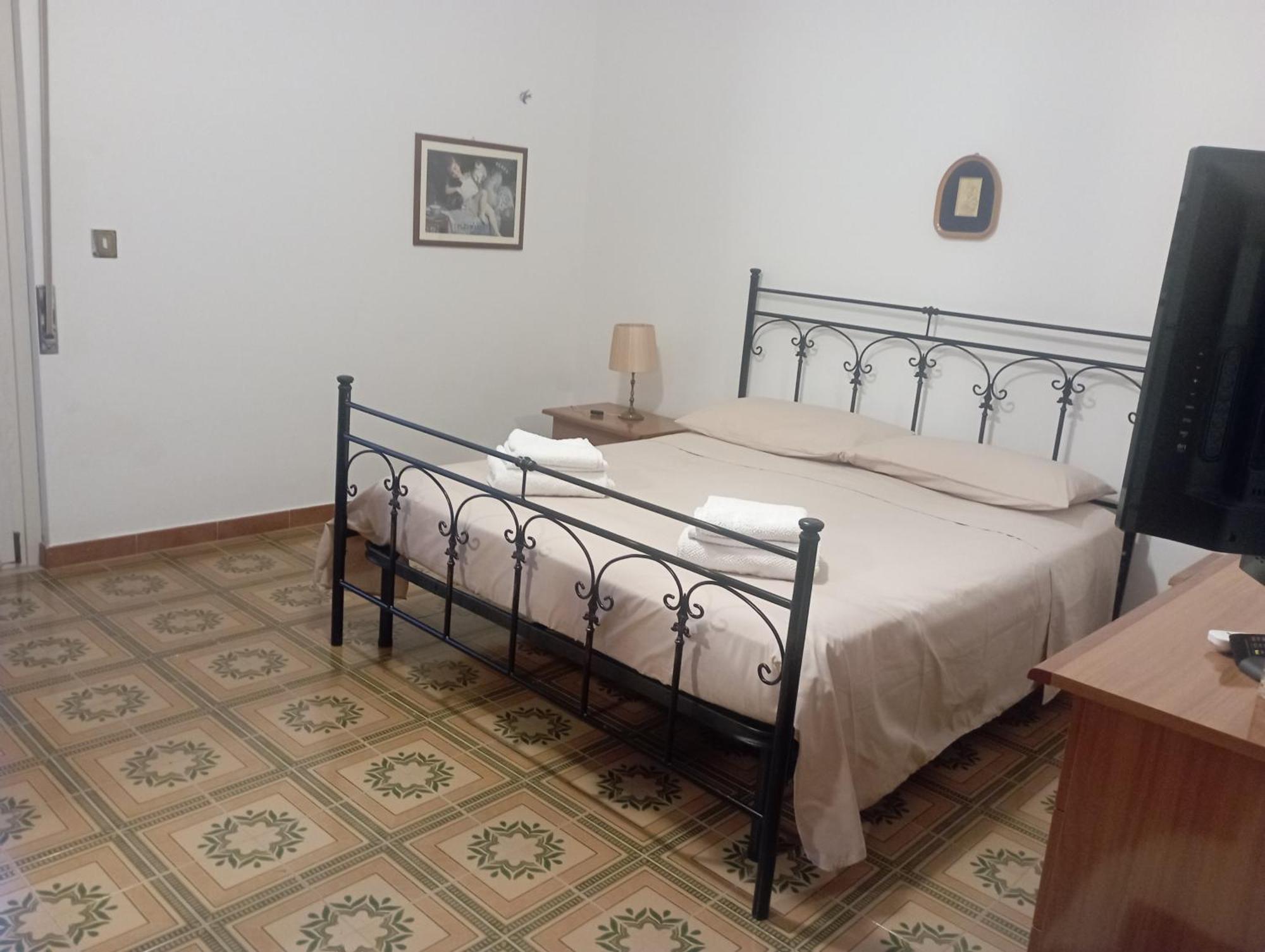 Casa Vacanze Il Carrubo Leporano Habitación foto